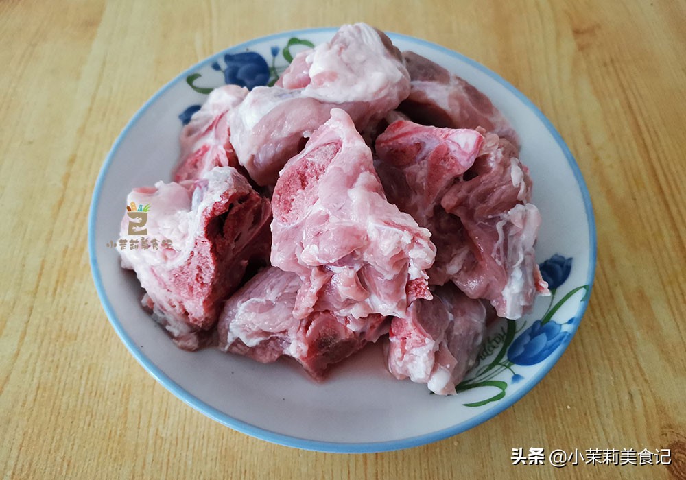 排骨怎么焯水不腥,排骨去腥不焯水