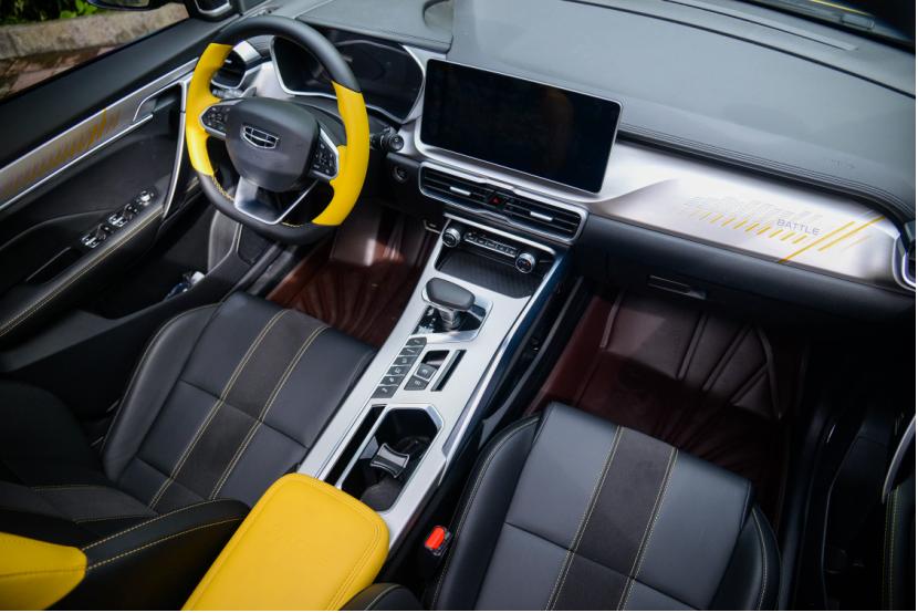 吉利缤越国产小钢炮贴车模,国产小钢炮吉利缤越pro