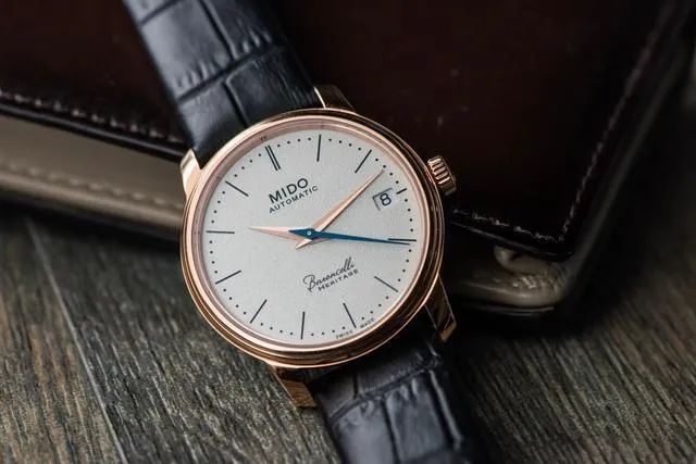 鳄鱼皮表带的维护方法,如何鉴别鳄鱼皮表带