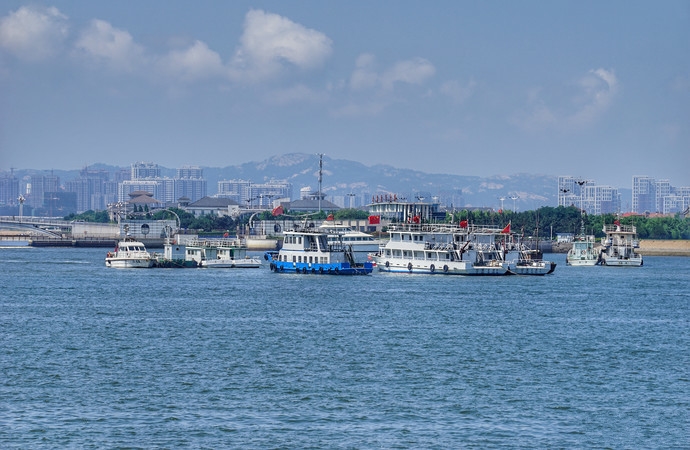 山东最安静的海边小镇,山东消费最低的海边小镇