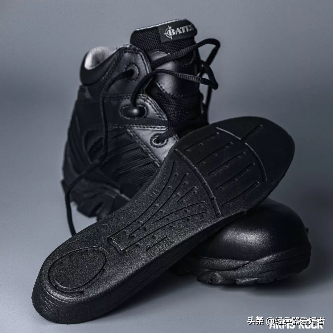 秋冬季穿什么鞋保暖防水,穿什么防滑鞋好