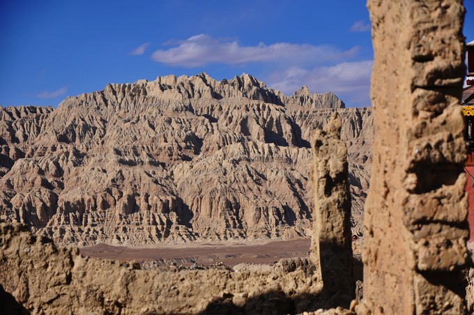 雄踞阿里高原七百年，苍凉到极致的后藏秘境，消失的古格王朝