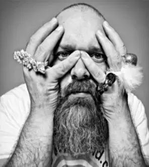 毕业于安特卫普和埃因霍芬，是种什么样的体验？