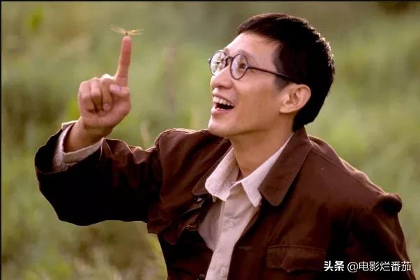 王劲松演蒋介石全身像,王劲松扮演蒋介石像吗