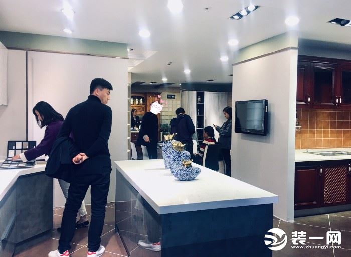 青岛业之峰装饰有限公司投诉电话,南京业之峰装饰设计工程有限公司