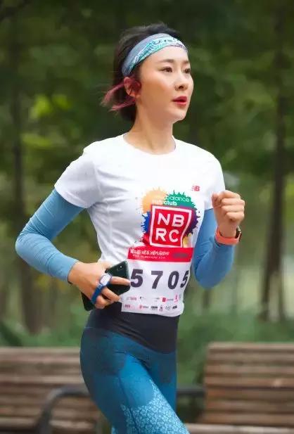 谍战深海之惊蛰吉丽旗袍,谍战深海之惊蛰吉丽喜欢谁