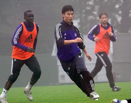 2005年，欧洲足球正向中国足球招手，中国足球却错失崛起机会