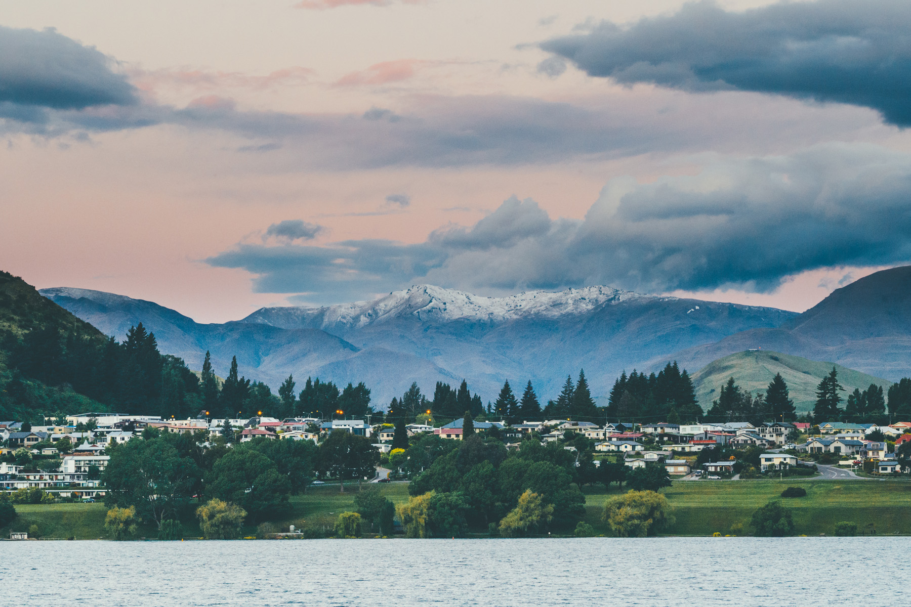 自己拍旅游vlog需要什么装备,不走冤枉路不花钱攻略