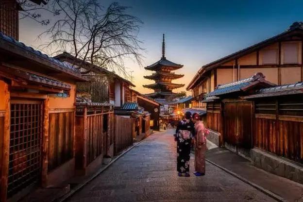 大家对大连日本街有何感想,国内最高权威人士评价大连日本街