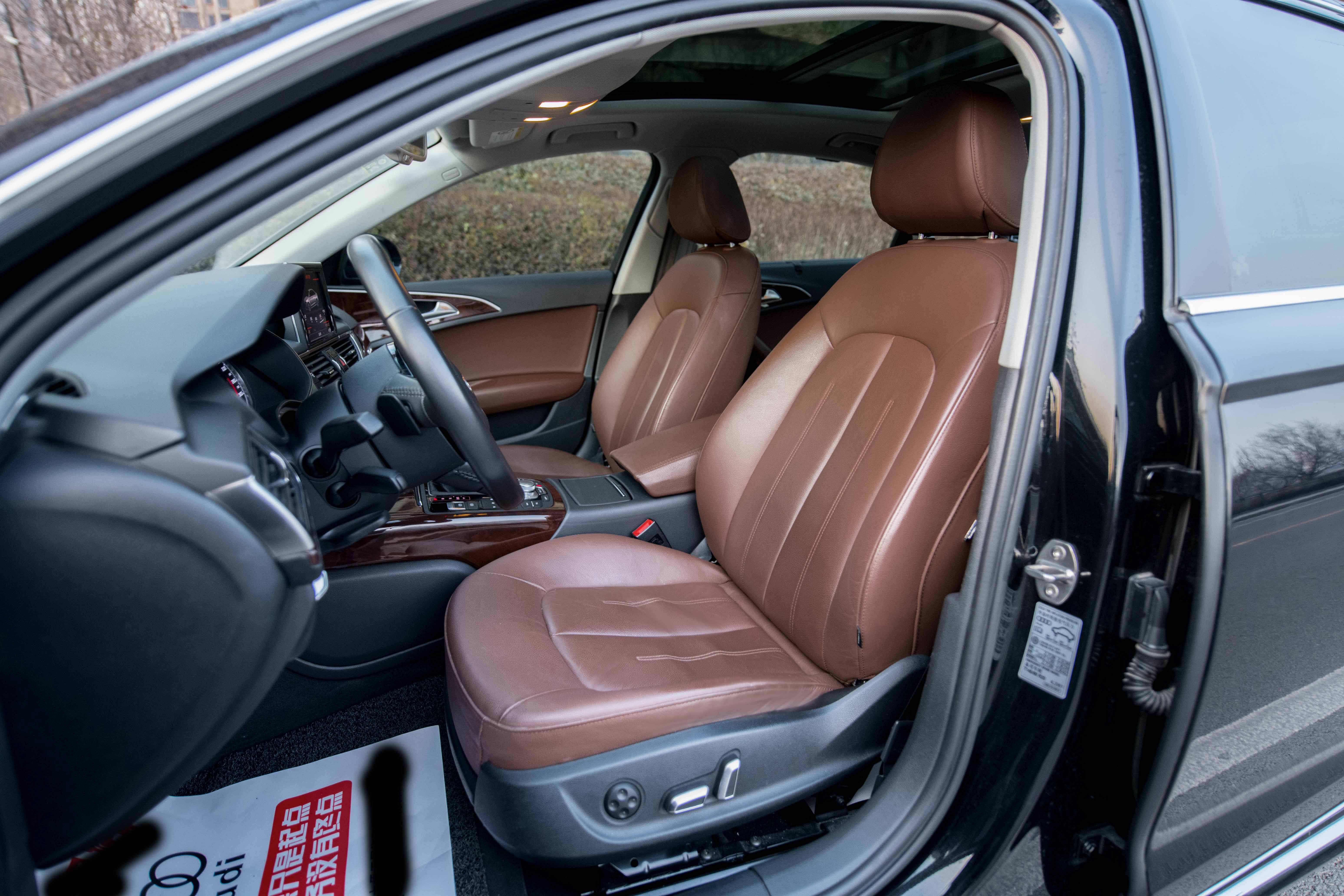 18款奥迪a6l3.0t四驱发动机,能文能武的帅哥