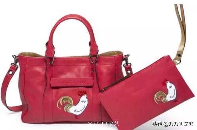 笑成佩奇，奢侈大牌被吐槽的中国风，遇到猪年竟然也可爱了起来