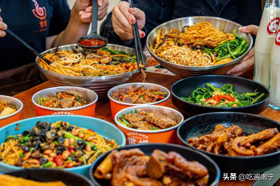 柳州风味炒螺蛳,柳州好吃的炒螺蛳