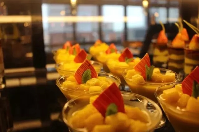 深圳希尔顿海鲜自助餐,深圳温德姆自助餐哪里好