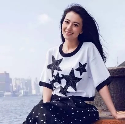 发型不要乱,发型不要扎老一套了2019流行