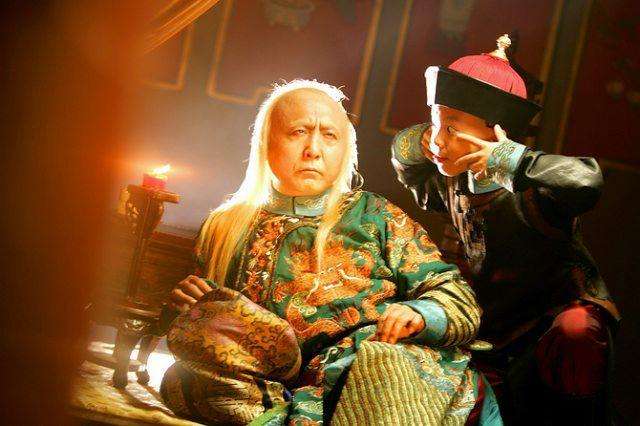 鹿鼎记中谁的武功最高,多隆武功有多高鹿鼎记