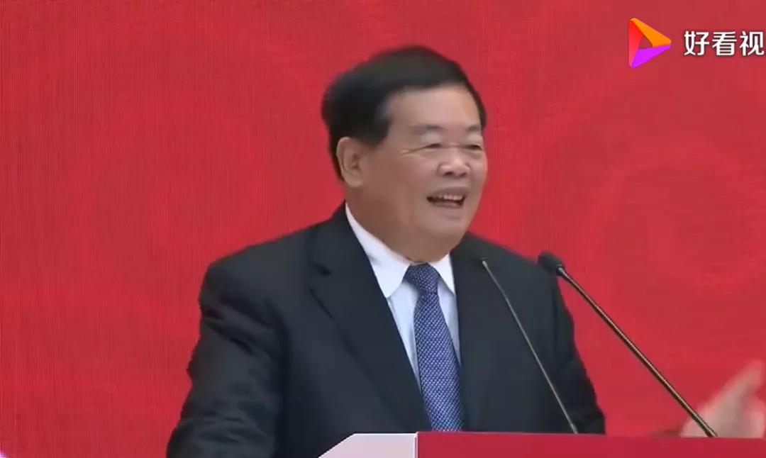 曹德旺心若菩提小故事,玻璃大王曹德旺心若菩提