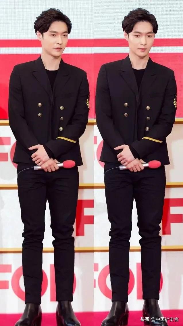 毛不易护士搞笑视频,毛不易改不掉的护士习惯