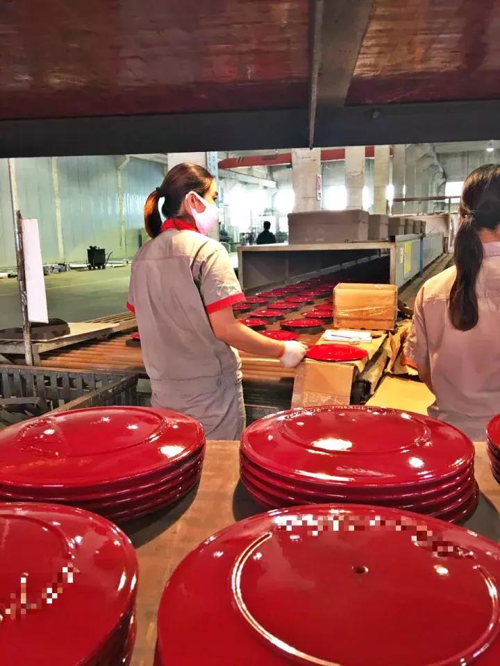 砂锅、高压锅、铸铁锅、不粘锅...究竟哪种锅才是真的好？