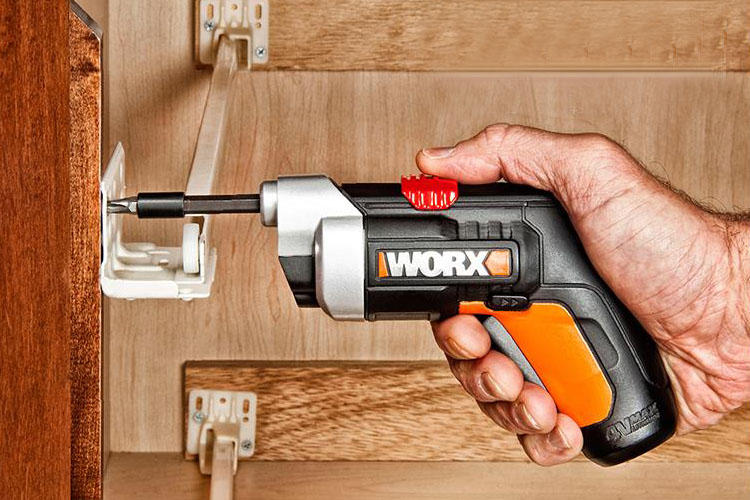 家里没有适合螺丝刀怎么拆解,家居安装电动螺丝刀推荐