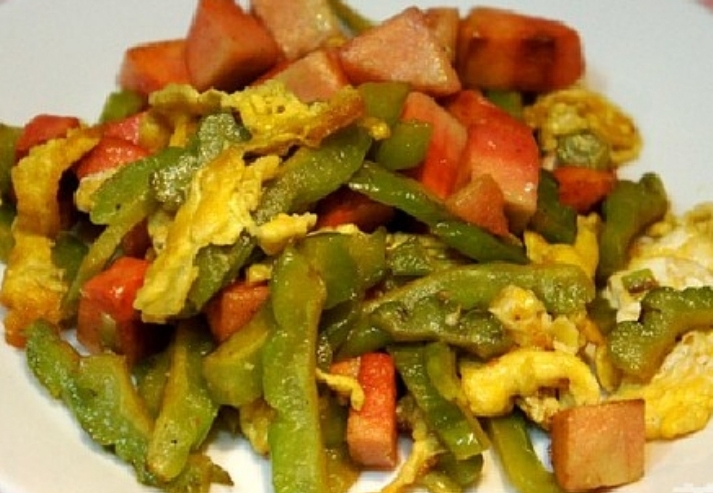 超级简单又好吃的美食不需要水果,不会做菜做出来的菜都是黑暗料理