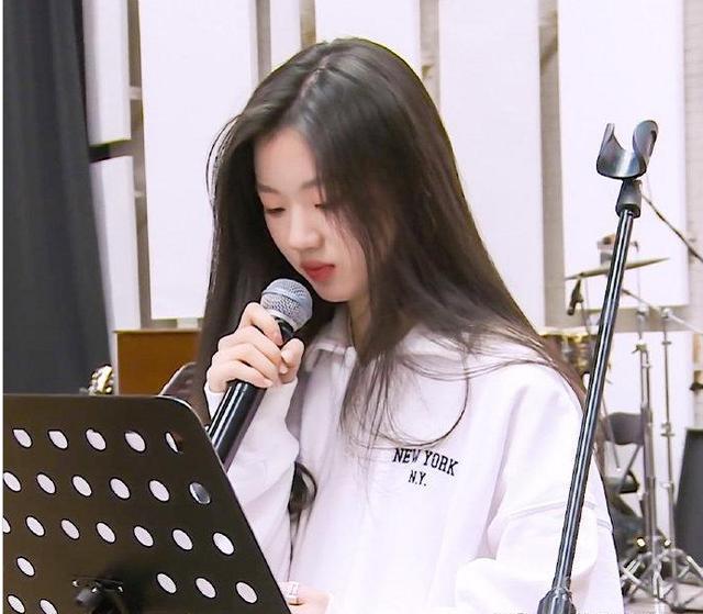 台湾人对单依纯歌曲点评,单依纯歌曲点评