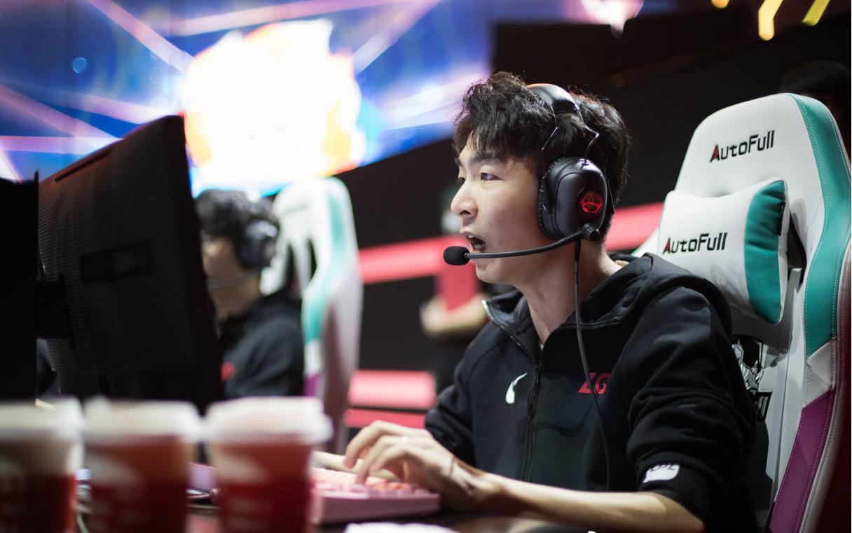 s10主题曲所向无前,s10主题曲重铸lck荣光