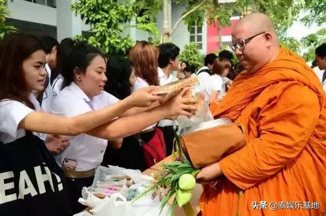 泰国节日泰剧,跟着泰囧去清迈旅行