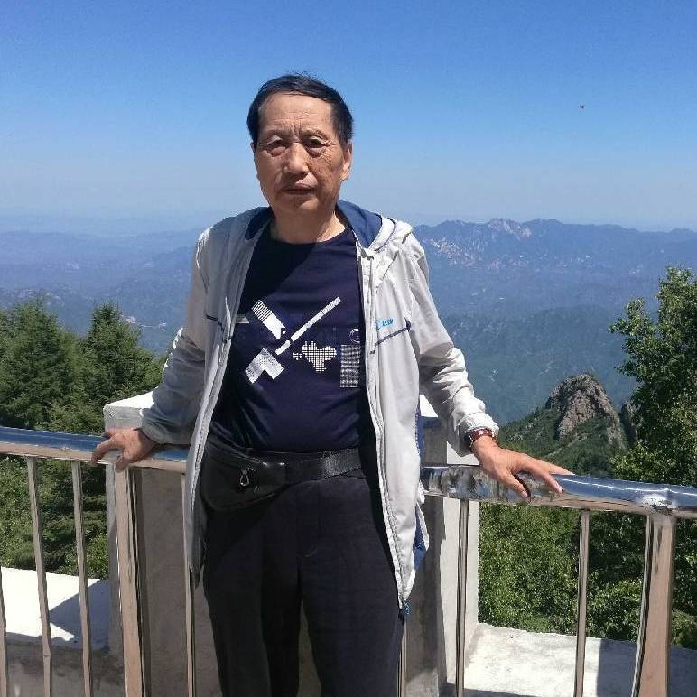 钓鱼作者：王希桥（老树朝阳）