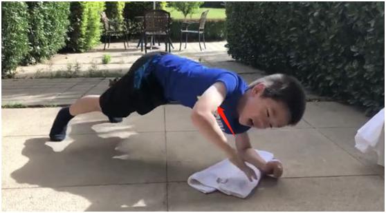 嗯哼六岁,嗯哼6岁