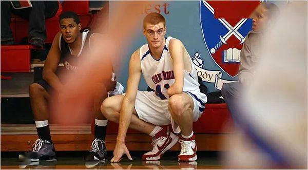 库里点赞中国少年,库里点赞的篮球少年