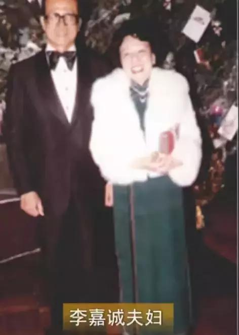 豪门原配最惨的下场,李嘉诚原配庄月明豆瓣