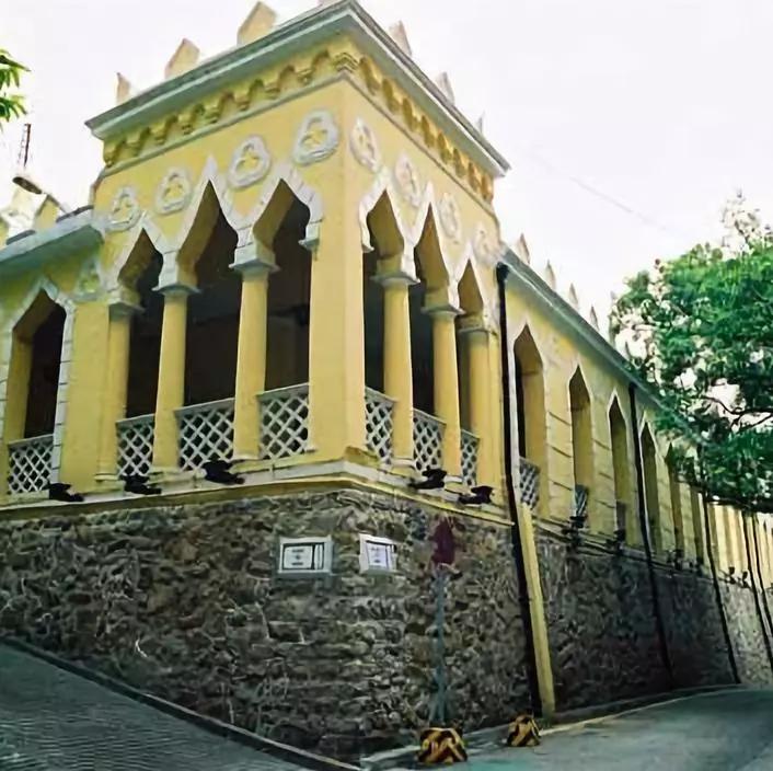 1999年澳门回归祖国升旗仪式,澳门回归祖国20年来的发展经验