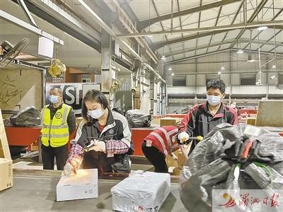 莆田：防疫不松懈保障“买买买”