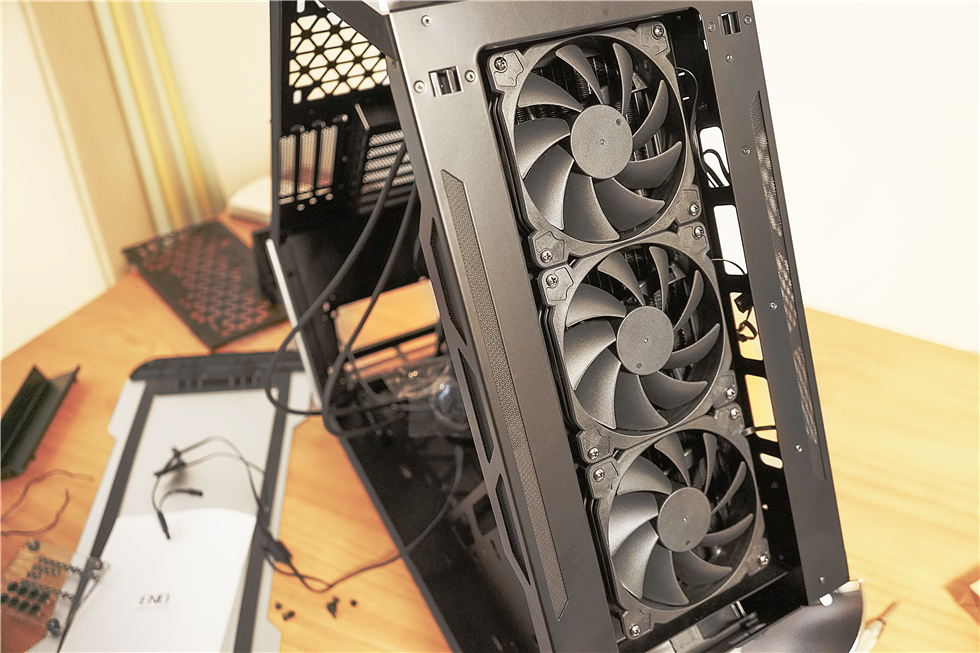 amd3600x和i710400f,amd3600x配微星b450适合什么系统