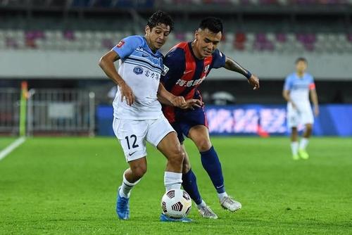 疑惑！“死守反击偷三分”战术三轮拿到四分，但球迷却并不满意