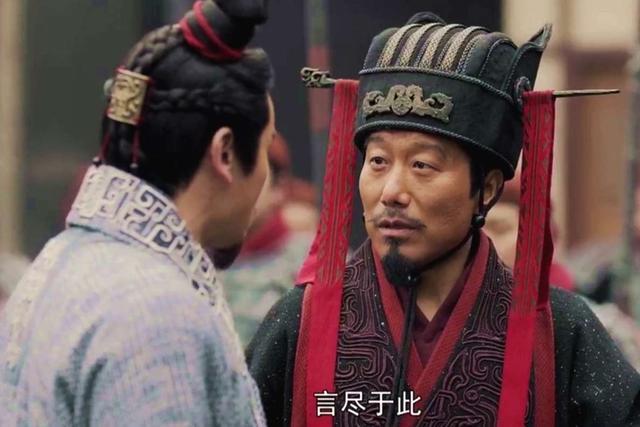 《装台》“拐的”扮演者：记者出身，辞职北漂当演员，脸熟人不红