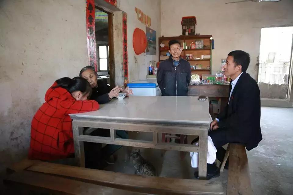 80后校长,80后校长教育故事