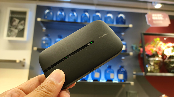 华为支持120hz和无线充电,华为支持50w无线充的手机