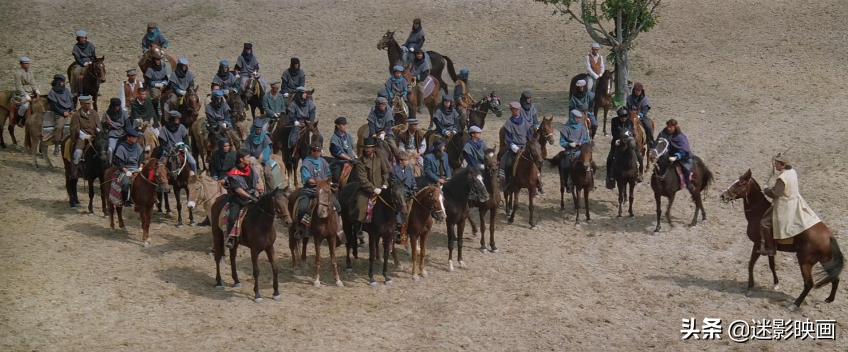 洪金宝请40位明星客串,洪金宝成龙元彪合演电影贺岁片