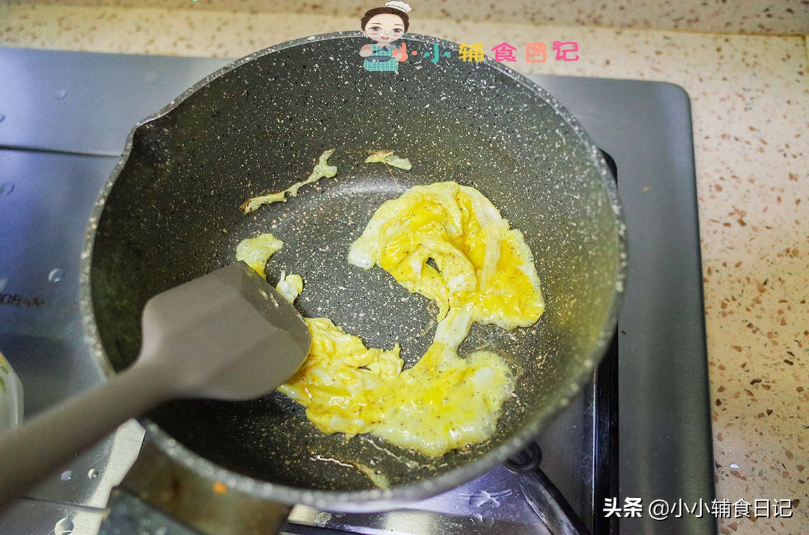牛油果很硬很生可以直接吃吗,牛油果熟了果肉是硬的还是软的