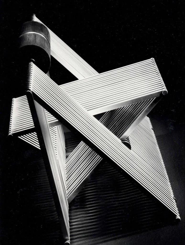 酷酷酷酷酷！10位建筑大师设计的椅子，太酷了