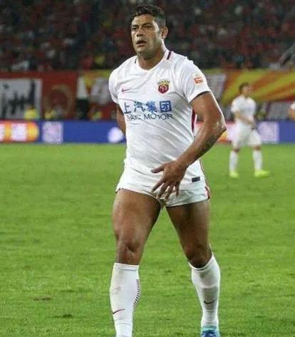 足坛大腿最粗的明星,足坛最难破的10大纪录c罗