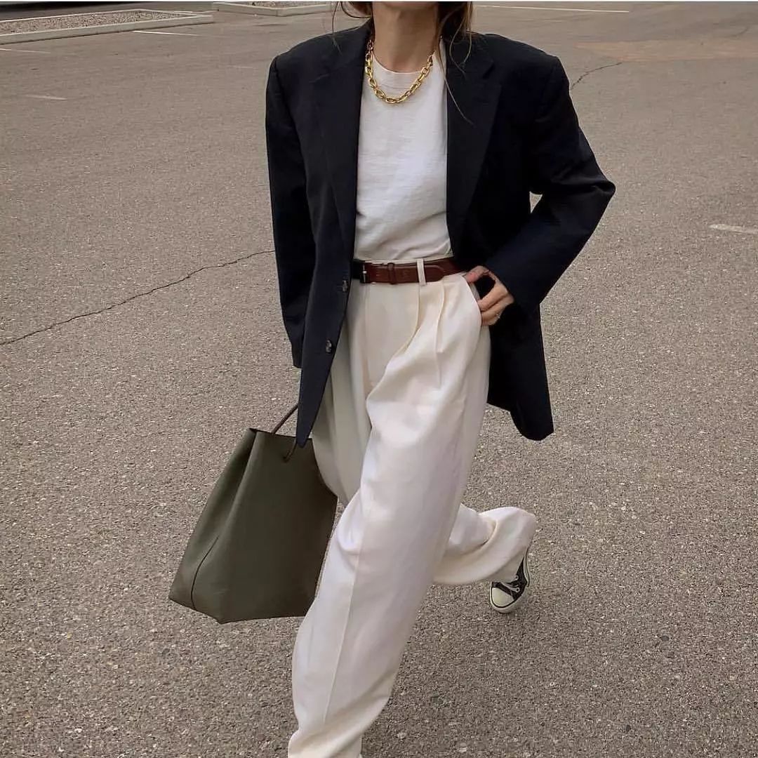 大金链子忘了戴,大金链子好久没戴了