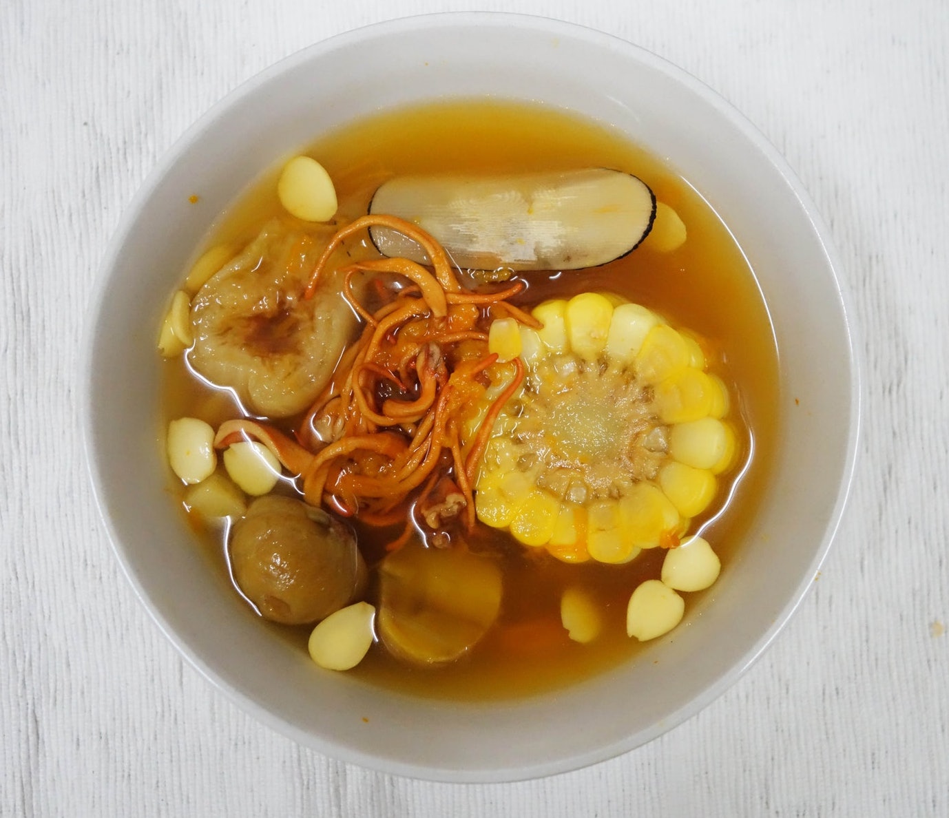 广东春天适合煲什么瘦肉汤,入秋煲什么粤汤比较好