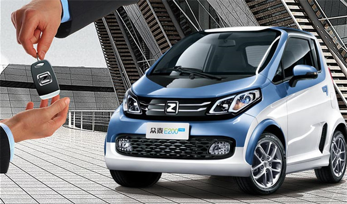 老年代步车和纯电动车有什么区别,有小型的老年代步车吗