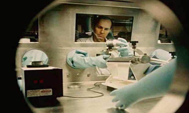 死了可以不火化用福尔马林泡着吗,死后尸体能不火化吗