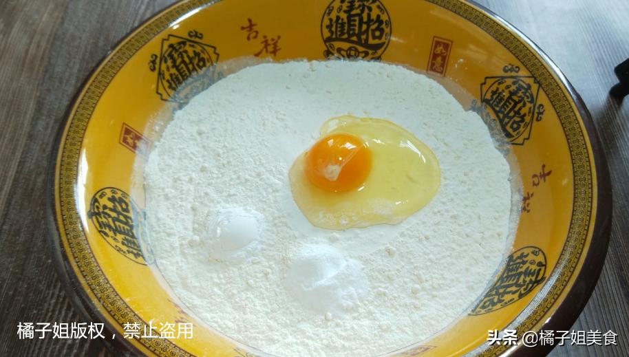 油条的家常做法蓬松暄软做法简单,油条的家常做法酥脆空心蓬松