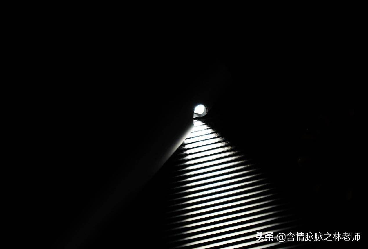 jya新光台灯评测,点一盏心灯短片