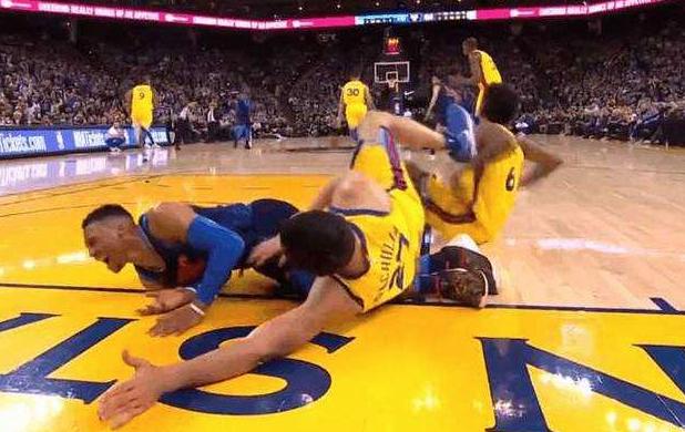 帕楚里亚脏动作集锦,帕楚里亚十大脏点