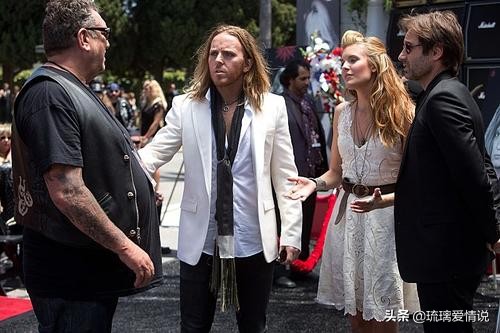 女朋友脚踏两只船该不该原谅,女朋友脚踏两只船把我甩了